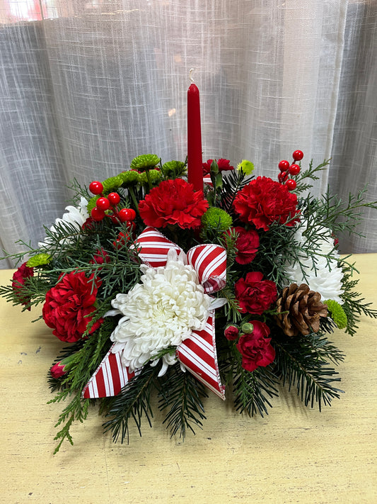 Holiday delight centerpiece